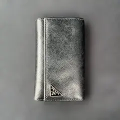 PRADA レザー キーケース