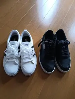adidas ホワイトスニーカー & Puma ブラックスニーカー