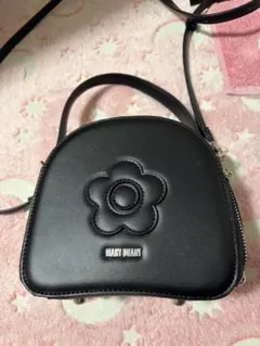 MARY QUANT ブラックショルダーバッグ