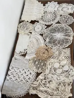 フランスヴィンテージ 刺繍テーブルクロス・ドイリーセット まとめ売り