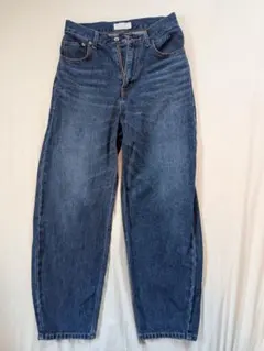 Item thumbnail for item 55ab8252-781f-4423-99be-e6a9ade7da2a