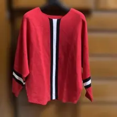 赤 ストライプ 春ニット