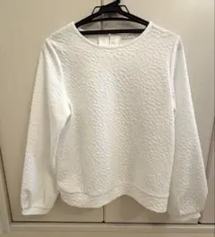 新品　ハニーズ　トップス