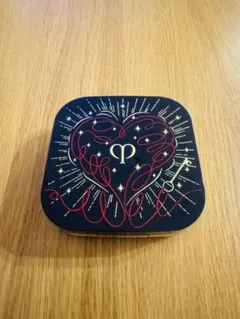 クレドボーポーテ　タンクッションエクラ　ルミヌ　オークル00