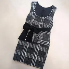 キャバドレス　ビジューペプラムワンピ　黒白柄