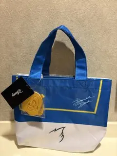 ドナルドチャーム付きミニトートバッグ　ディズニー　しまむら　新品のサムネイル
