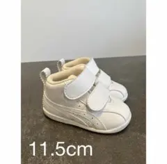 Item thumbnail for item 60870fd7-1b7a-4a2a-ae70-e5bfa6fd2e74