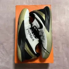 KYRIE FLYTRAP II EP 24.5cm バスケットボールシューズ