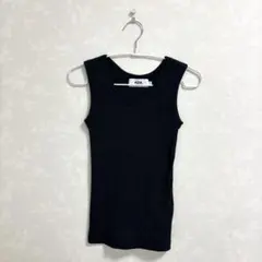 《美品》AZUL タンクトップ ブラック Sのサムネイル