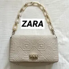 【美品】ZARA ザラ　チェーンバッグ　バッグ　ホワイト