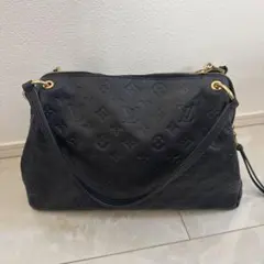 Item thumbnail for item 687e30bc-3f6c-4ae8-aafd-dc5dae0f354f