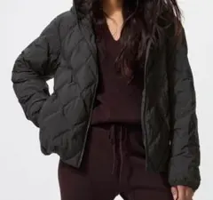 UNIQLO　パフテックパーカー　ブラックMSize