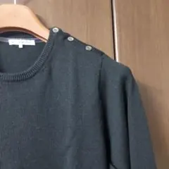 グリーン ニット