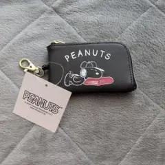 PEANUTS スヌーピー リール付きキーケース