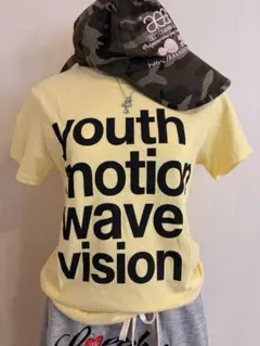 韓国 レモンカラー イエロー Tシャツ ピチT ロゴTシャツ swag