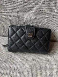 ノベルティ　CHANEL ブラック キルティング 二つ折り財布