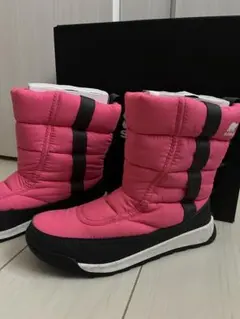 美品☆SOREL ピンク キッズスノーブーツ