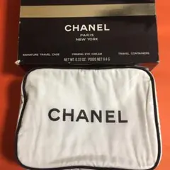 シャネルビニールポーチ