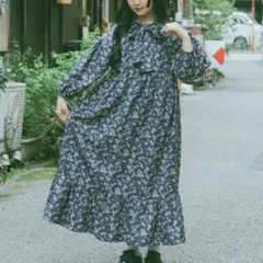 クティールとレトロ ボウタイティアードワンピース kutir