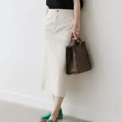 IENA ライトカルゼタイトスカート 38 美品のサムネイル