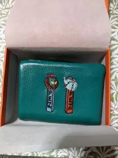 2026年最新】PEZ 二つ折り財布の人気アイテム - メルカリ