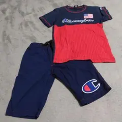 Champion Tシャツとショートパンツセット150㌢