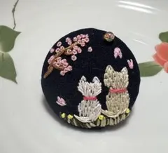ハンドメイド刺繍　ブローチ　ヘアゴム　くるみボタン