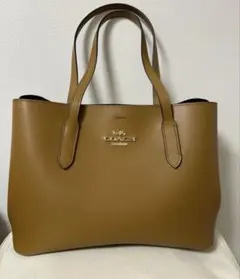 coach トートバッグ　キャメル　バッグ　ショルダーバッグ