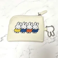 ミッフィー　カラビナ付きミニ財布