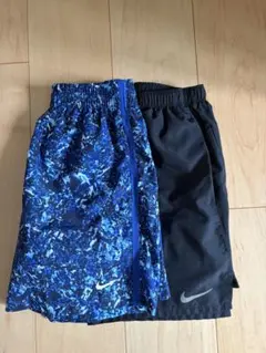 Nike ハーフパンツ 青・黒
