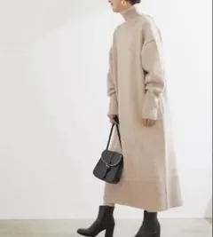 ADAMETROPE アダムエロぺ　バックスリットニットワンピース