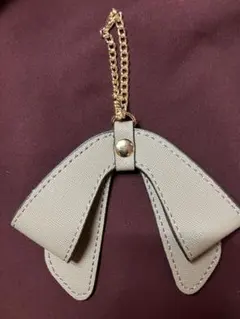 リボン型グレーキーホルダー　バッグ用