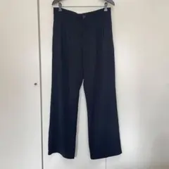 ブラック ワイドパンツ プリーツ入り