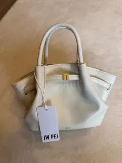 JW PEI クロコ型押し 2WAY バッグ アイボリー 保存袋・箱付き - メルカリ