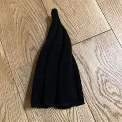黒のニット帽