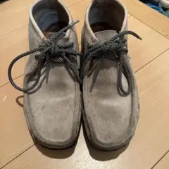 ね*こ様 極美品Clarks クラークス　ワラビー　デッキシューズ　スウェードK ね*こ様 極美品Clarks クラークス ワラビー デッキシューズ スウェード