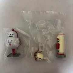 ガチャ　郵便ポストガチャキーホルダー　雪だるま　こけし