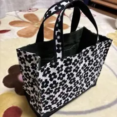 Item thumbnail for item a2da1cdf-afc2-4a98-8a00-7a034289be14