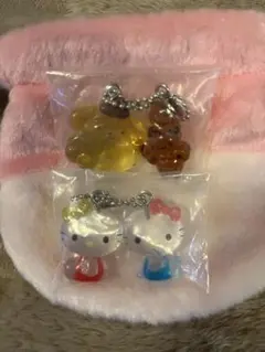 サンリオ　なかよしドロップチャーム　ハローキティ　ポムポムプリン