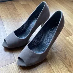 【未使用】BALLY スエードグレーパンプス