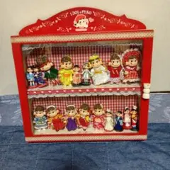 ミニミニペコちゃん　ペコポコ人形マスコット　家付き　昭和レトロ ミニミニペコちゃん ペコポコ人形マスコット 家付き 昭和レトロ - メルカリ
