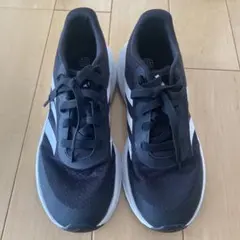 adidas キッズスニーカー 23センチブラック/ホワイト