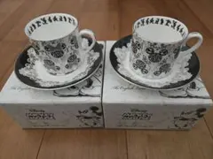 【2点セット】ディズニー　カップ&ソーサー