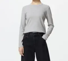 UNIQLOソフトリブクルーネックT 長袖