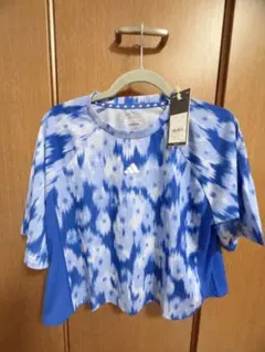 【美品/新品 未使用】adidas Tシャツ