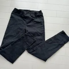 ユニクロ　パンツ　ズボン　ストレッチ