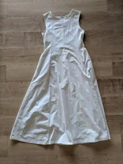 UNIQLOウルトラストレッチエアリズムワンピース