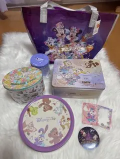 【香港Disney 20周年限定】ダッフィーフレンズ お菓子缶＆限定ショッパー