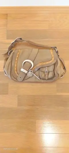 2025年最新】dior ガウチョ ショルダーの人気アイテム - メルカリ