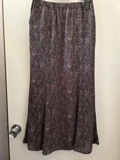 プレミィコロミィ　ペイズリー柄フレアスカート ダークパープル